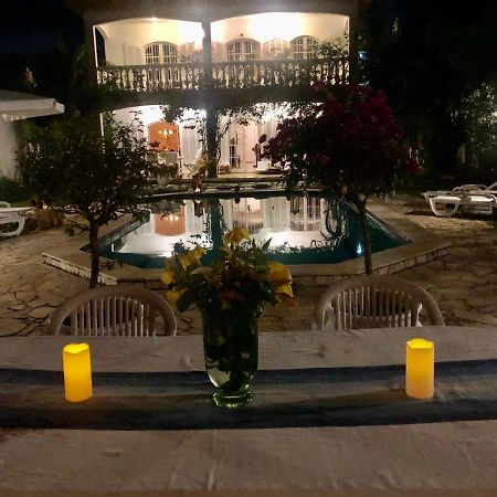 Villa Saint Tropez Cabo Frio Extérieur photo